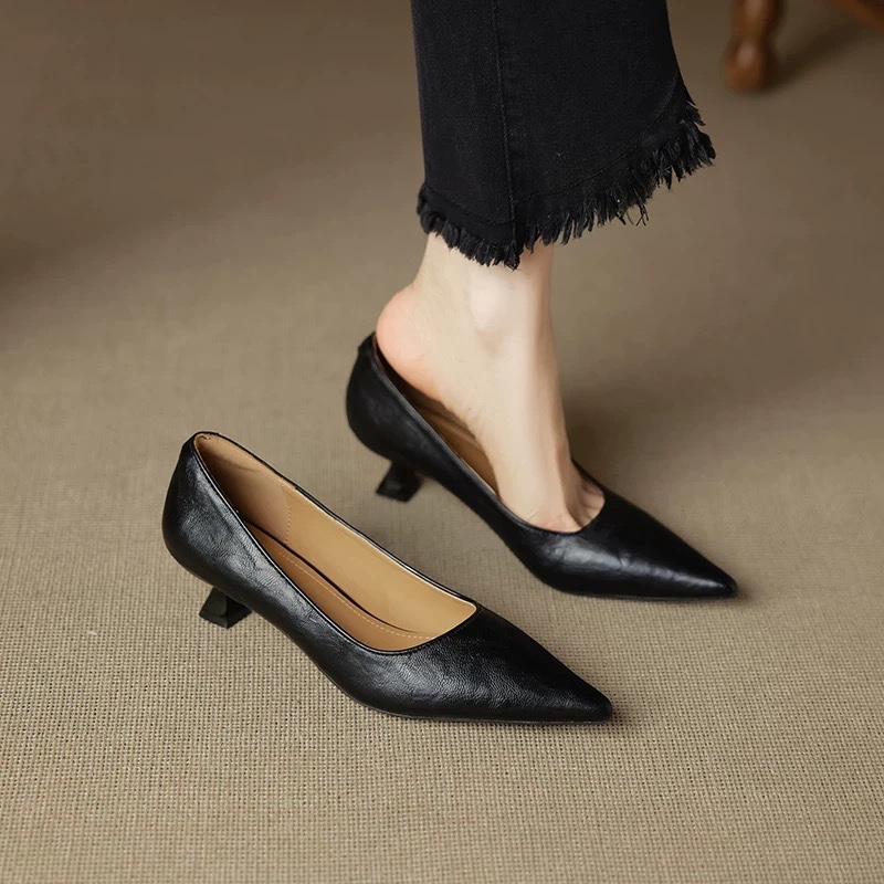 Women Fashion Simple - Sepatu Stiletto Sederhana Model Slip-on Bahan