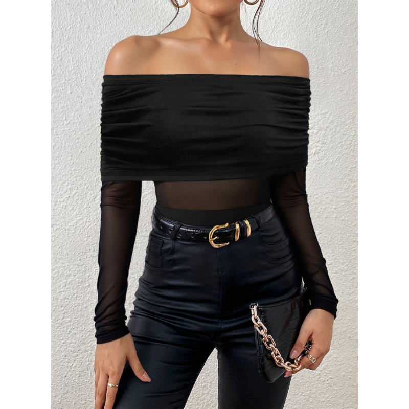 Off Shoulder Top - Kaos Lengan Panjang Model Off-Shoulder untuk