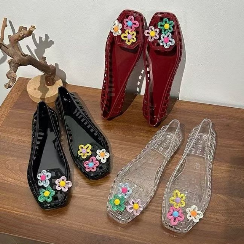 Sepatu Dopamin Kawaii Berongga - Women Fashion Hub ulasan dan harga
