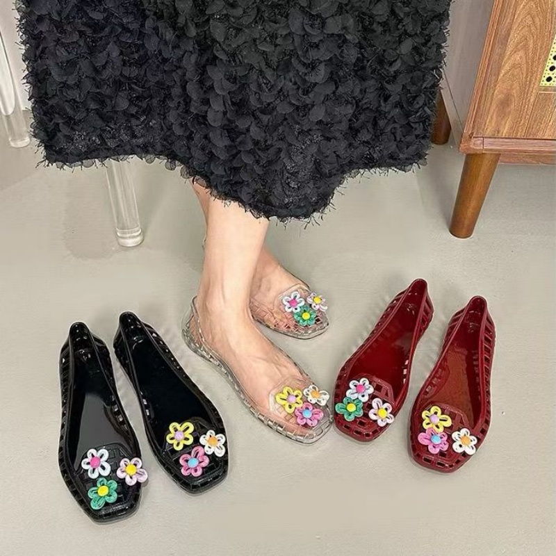 Sepatu Dopamin Kawaii Berongga - Women Fashion Hub ulasan dan harga
