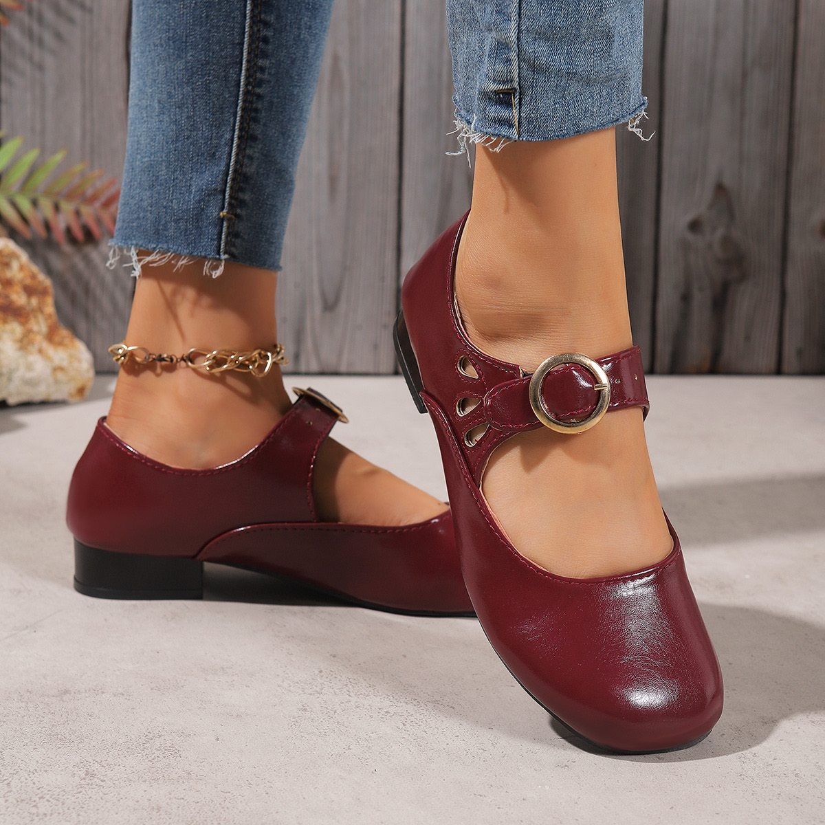 Sepatu Wanita Model Buckle Bar - Women Fashion Heels ulasan dan harga