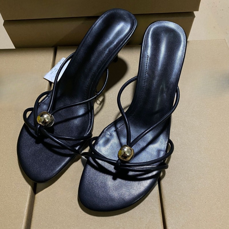 Sandal Musim Panas Wanita Desa - Women Fashion Brand ulasan dan harga